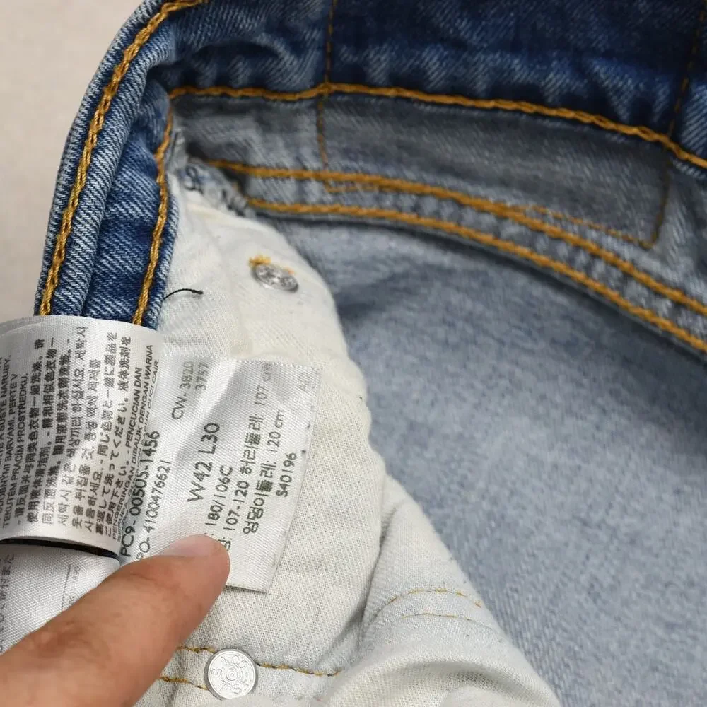 Levi's Men's Jeans Cotton Blue Size 42x30 Zip Solid 505 Regular Straight Denim